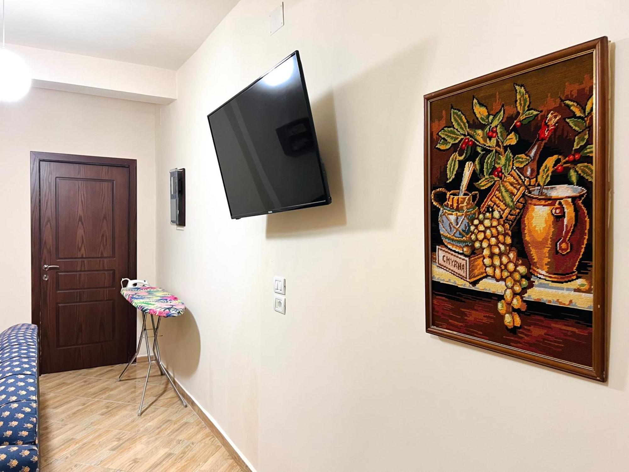 Villa Ensalv Berat - Apartment - Room - Penthouse Экстерьер фото