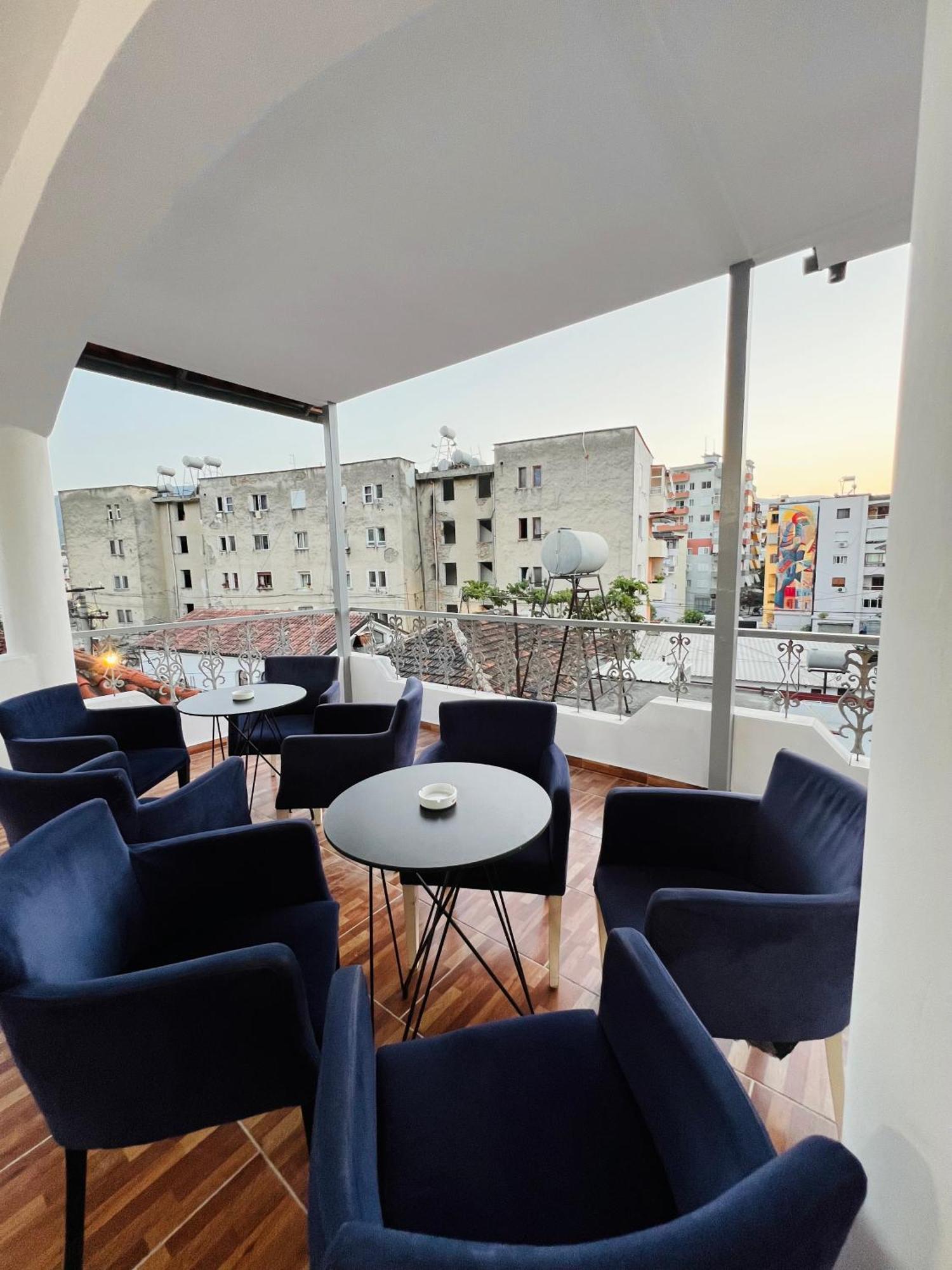 Villa Ensalv Berat - Apartment - Room - Penthouse Экстерьер фото