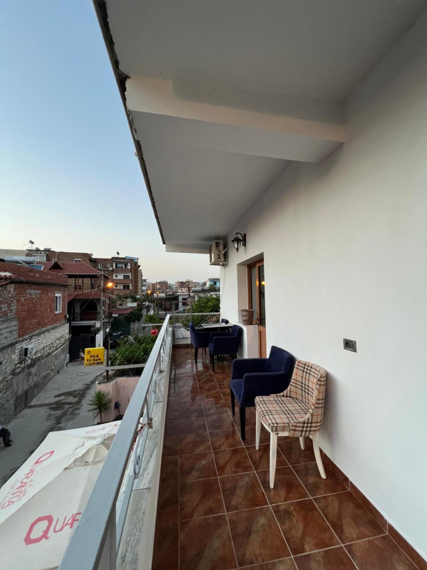 Villa Ensalv Berat - Apartment - Room - Penthouse Номер фото